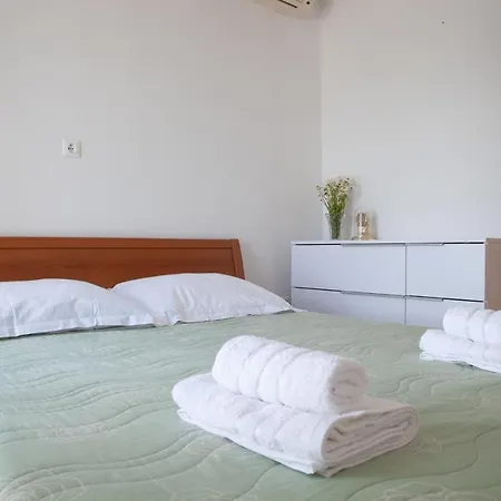 Trstenik Apartamento