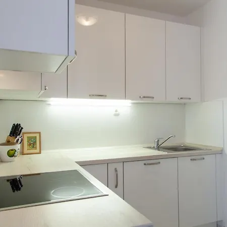 Trstenik Apartment