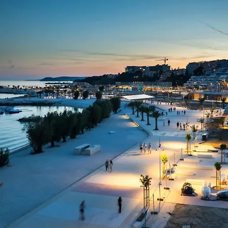 Lägenhet Trstenik Split